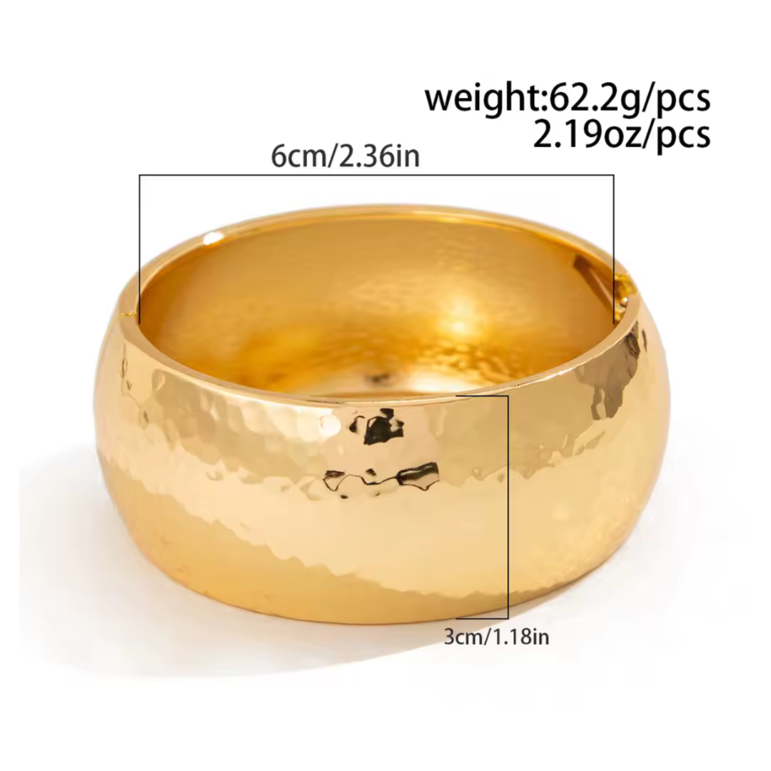 Hammered bangle