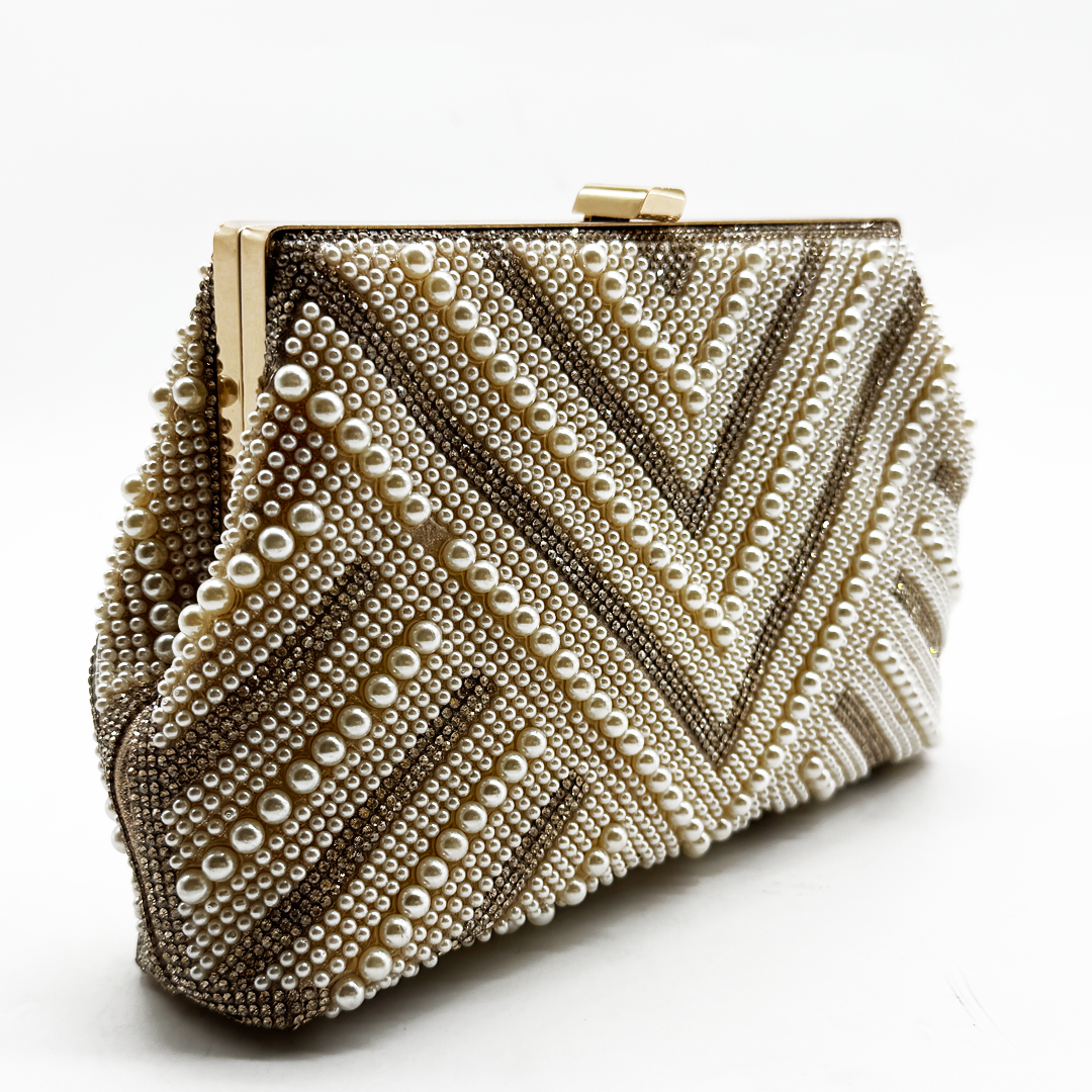 Chevron In pearls