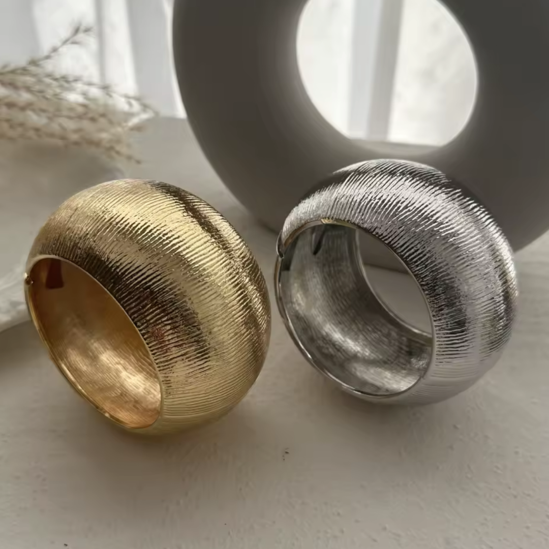 Chunky Hammered Bangle