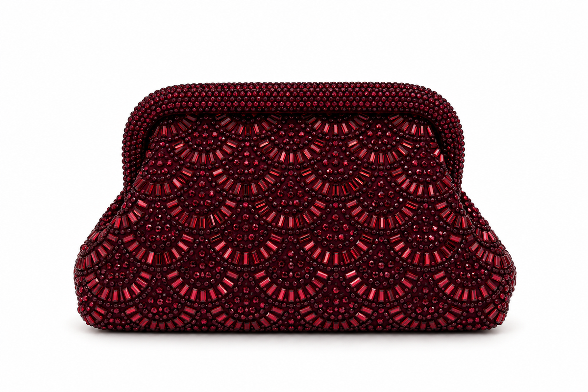The Versailles clutch