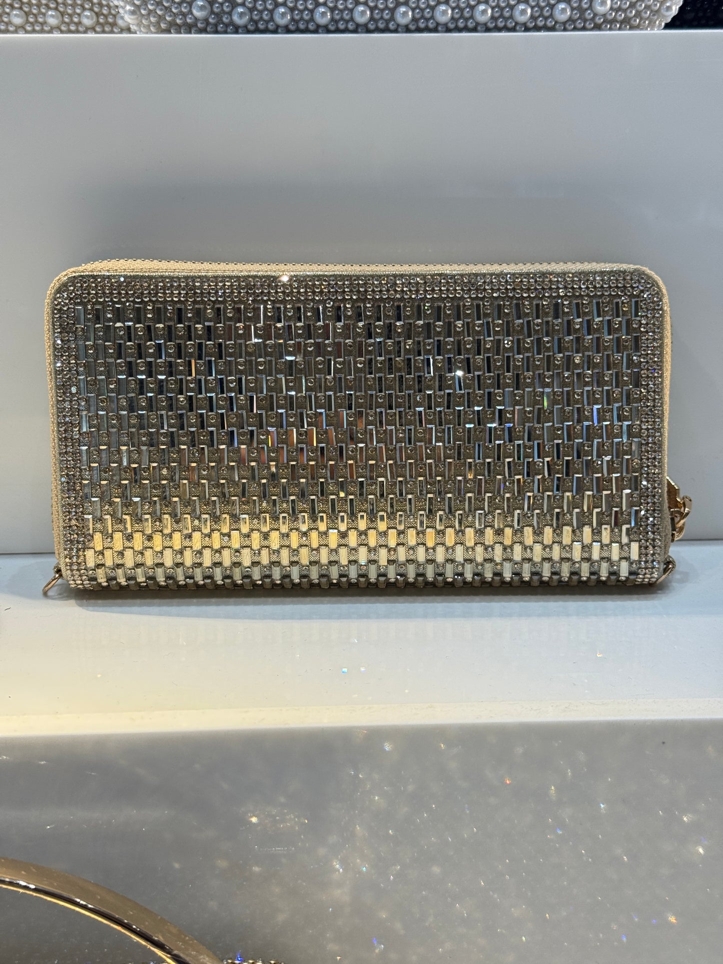 Wallet on chain large