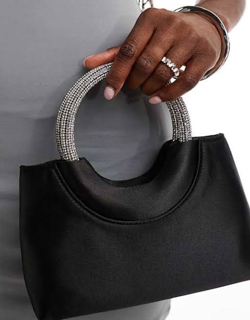 Black Halo handle